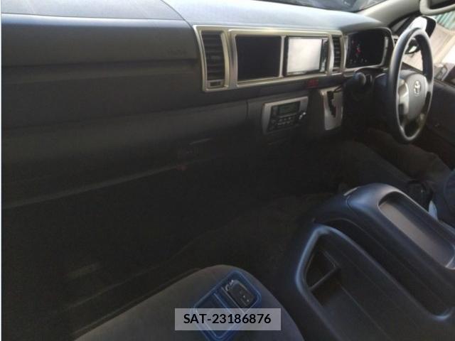 Toyota HIACE WAGON 2019-09 8276905-2