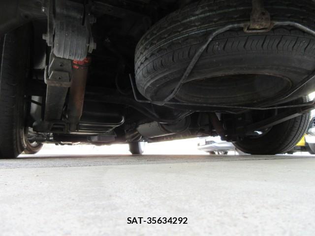 Toyota HIACE WAGON 2009-05 8277311-18
