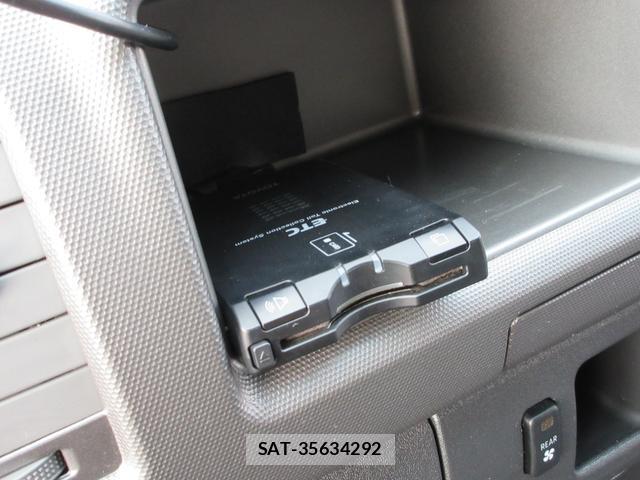 Toyota HIACE WAGON 2009-05 8277311-6