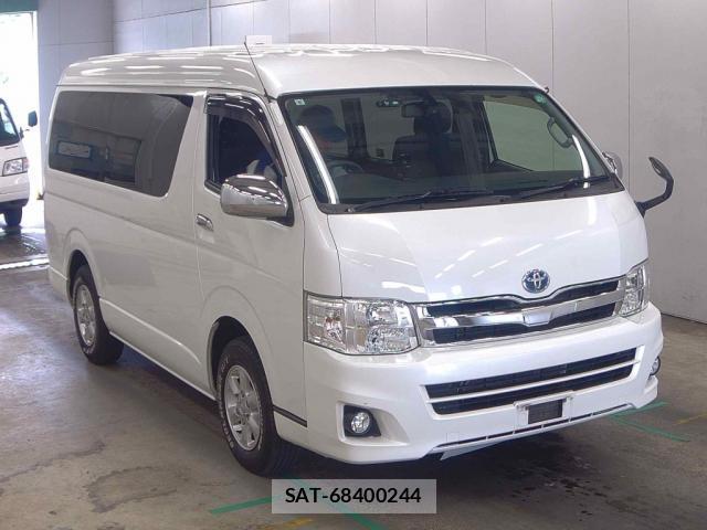 Toyota HIACE WAGON 2013-06 8278472-3