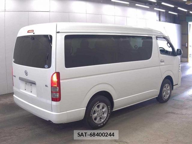 Toyota HIACE WAGON 2013-06 8278472-4