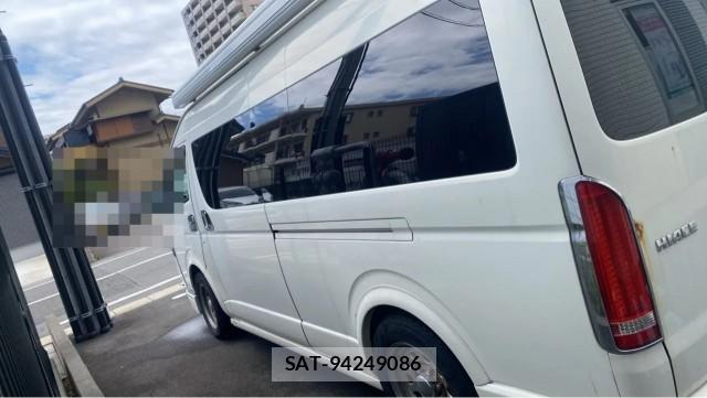 Toyota HIACE WAGON 2006-03 8280758-10