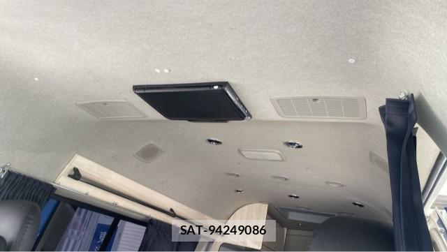 Toyota HIACE WAGON 2006-03 8280758-15