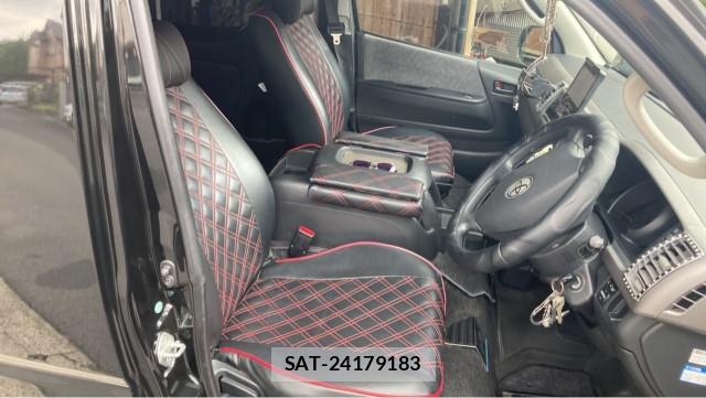 Toyota HIACE WAGON 2011-10 8281037-5