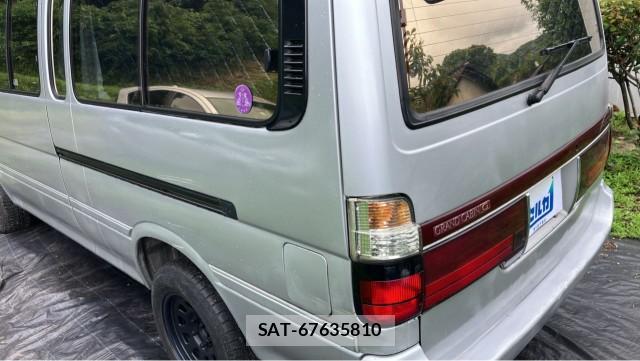 Toyota HIACE WAGON 1998-09 8281592-13