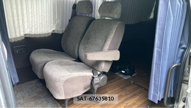 Toyota HIACE WAGON 1998-09 8281592-6