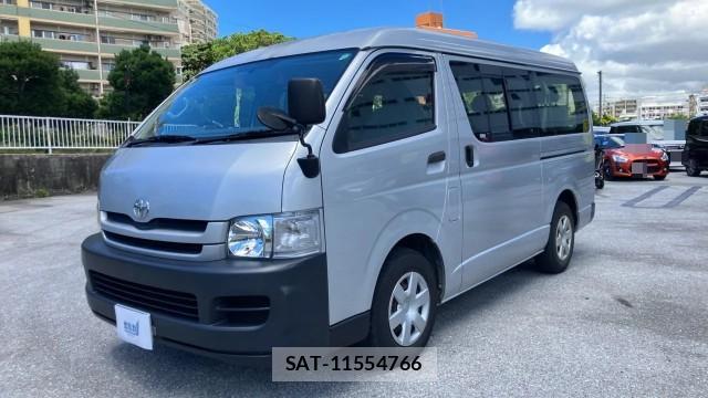 Toyota HIACE WAGON 2008-07 8281626-11