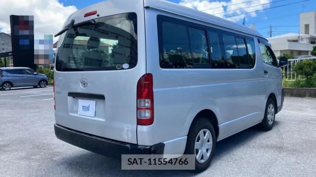 Toyota HIACE WAGON 2008-07 8281626-13