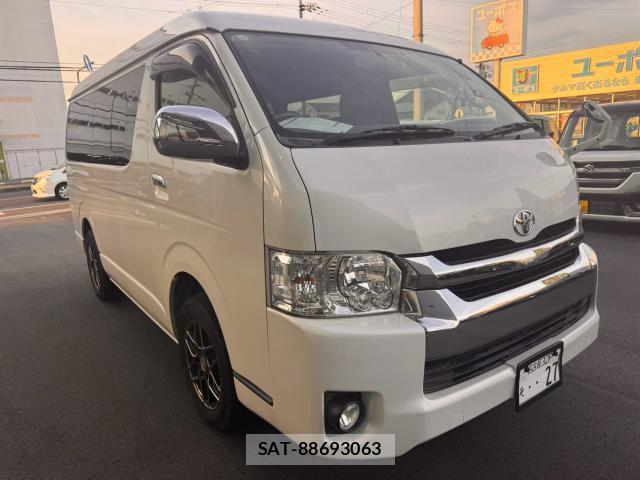 Toyota HIACE WAGON 2015-11 8282766-18