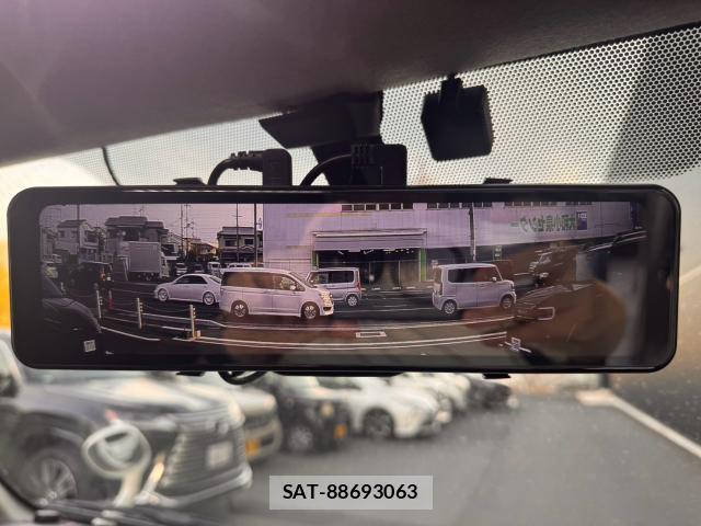 Toyota HIACE WAGON 2015-11 8282766-8