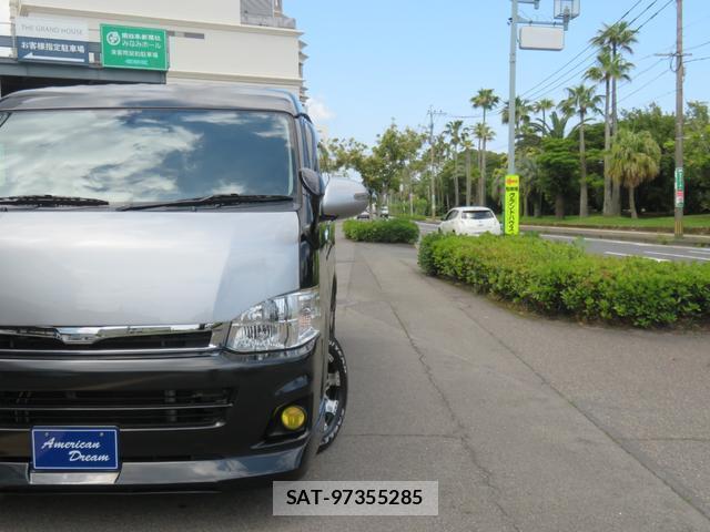 Toyota HIACE WAGON 2013-12 8283001-4