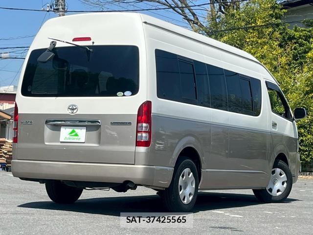 Toyota HIACE WAGON 2006-12 8284029-1