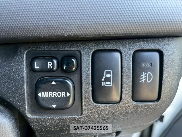 Toyota HIACE WAGON 2006-12 8284029-10
