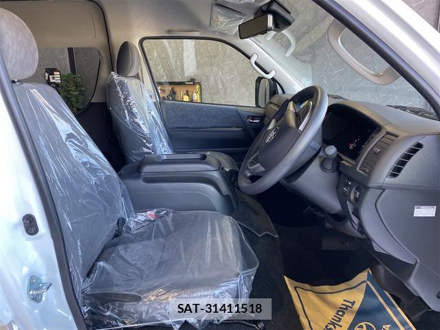 Toyota HIACE WAGON 2026-04 8285250-12