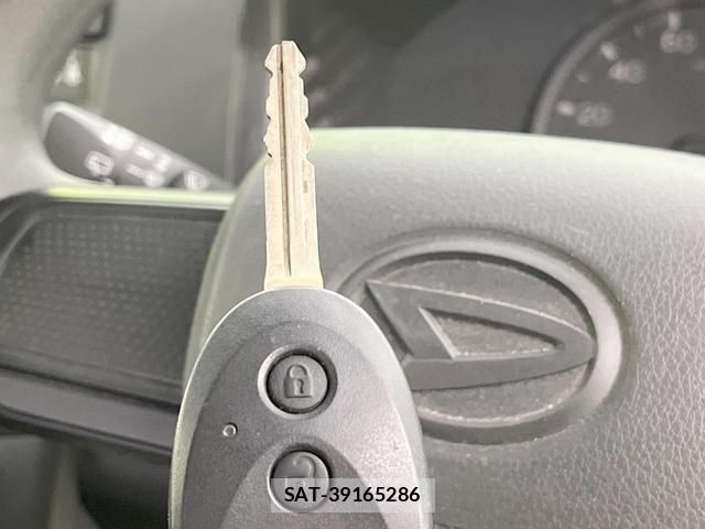 Daihatsu HIJET CARGO 2024-05 8279966-6