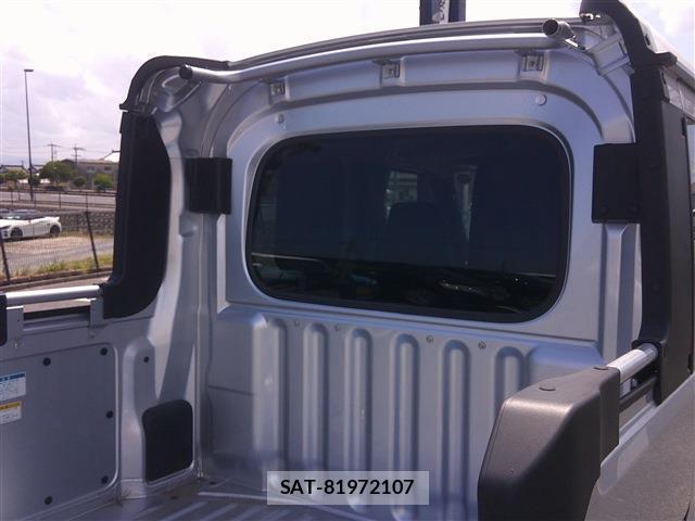 Daihatsu HIJET CARGO 2024-11 8281221-11