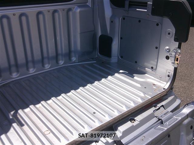 Daihatsu HIJET CARGO 2024-11 8281221-13