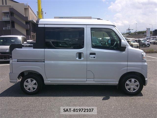 Daihatsu HIJET CARGO 2024-11 8281221-4