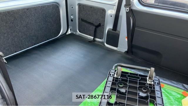 Daihatsu HIJET CARGO 2025-03 8281318-5