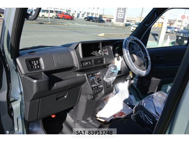 Daihatsu HIJET CARGO 2025-10 8283233-16