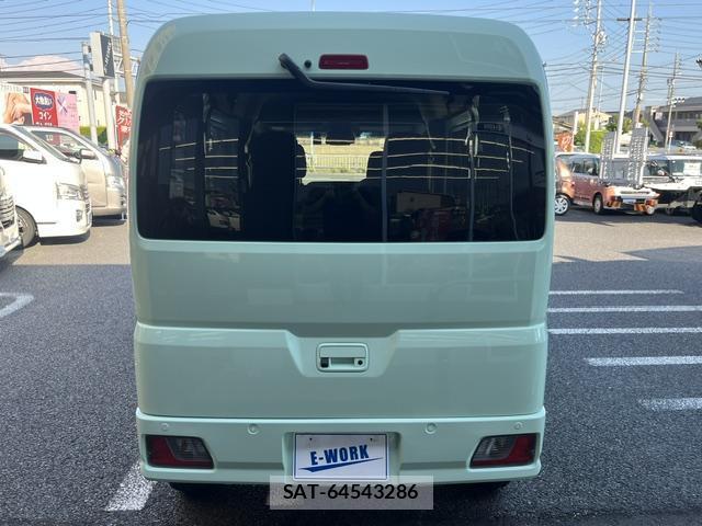 Daihatsu HIJET CARGO 2024-04 8283625-6