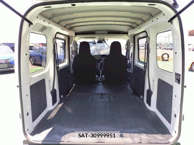 Daihatsu HIJET CARGO 2022-07 8283735-12
