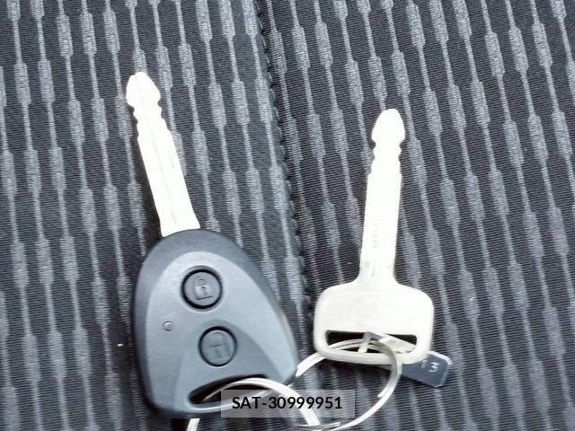 Daihatsu HIJET CARGO 2022-07 8283735-7