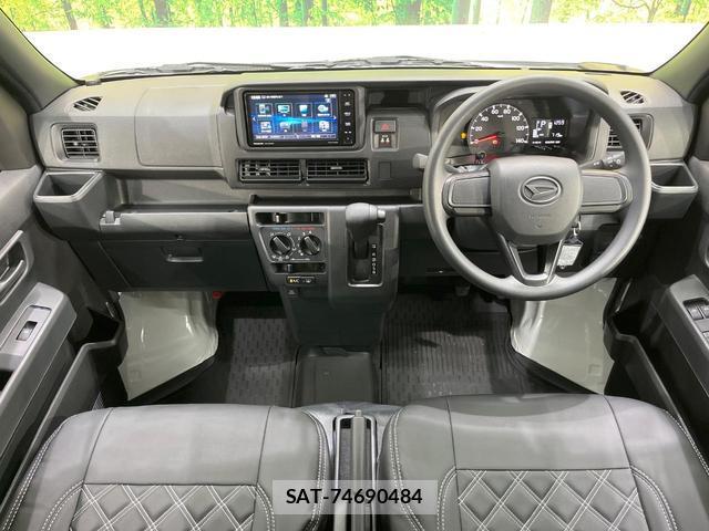 Daihatsu HIJET CARGO 2026-05 8284011-1