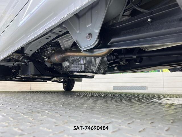 Daihatsu HIJET CARGO 2026-05 8284011-19