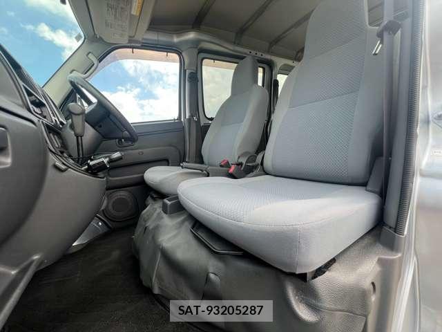 Daihatsu HIJET CARGO 2015-05 8284198-6
