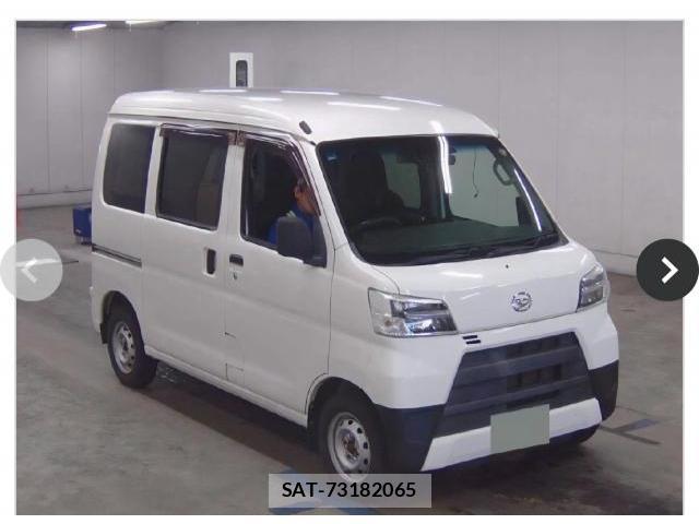 Daihatsu HIJET CARGO 2021-04 8284314-0