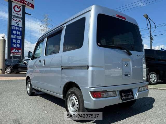 Daihatsu HIJET CARGO 2020-07 8284520-10