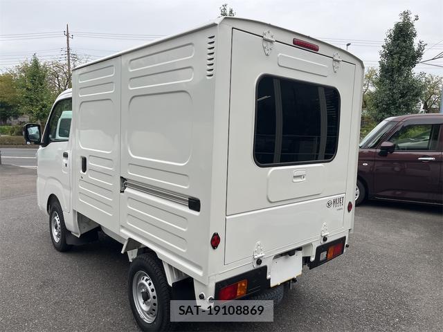 Daihatsu HIJET TRUCK 2022-01 8276720-8