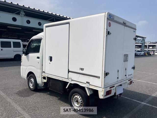 Daihatsu HIJET TRUCK 2017-09 8276914-1