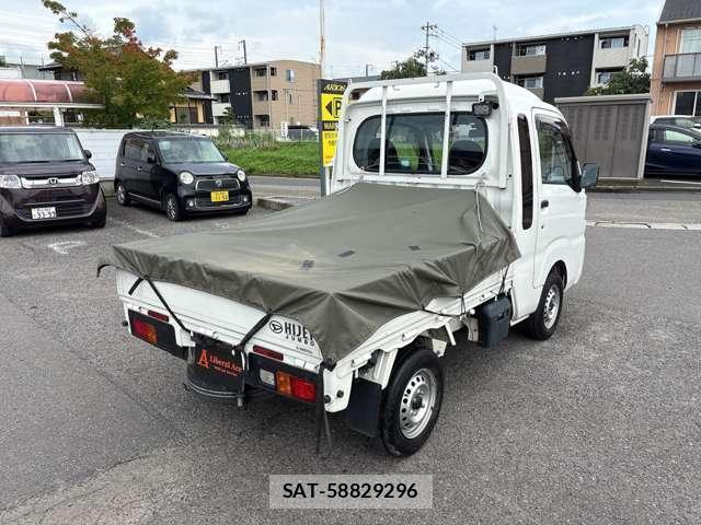 Daihatsu HIJET TRUCK 2022-10 8277804-12