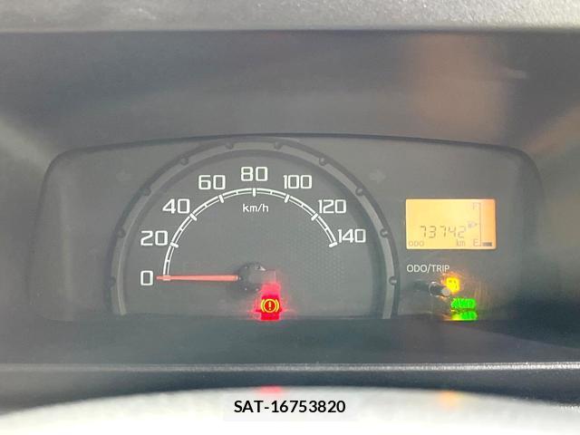 Daihatsu HIJET TRUCK 2018-10 8279356-17