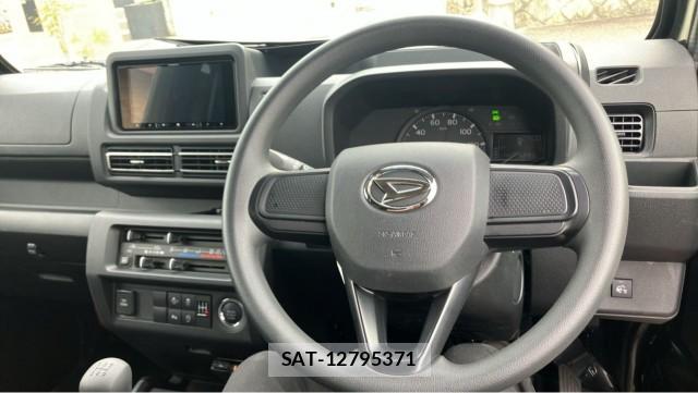 Daihatsu HIJET TRUCK 2024-09 8281098-16