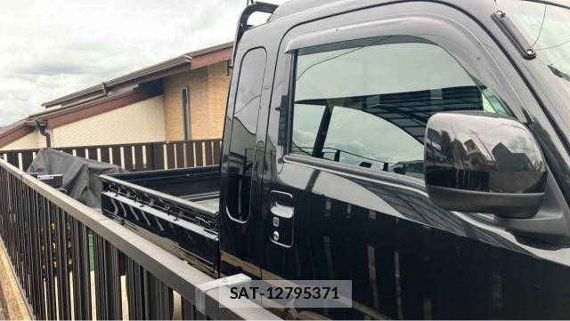Daihatsu HIJET TRUCK 2024-09 8281098-3