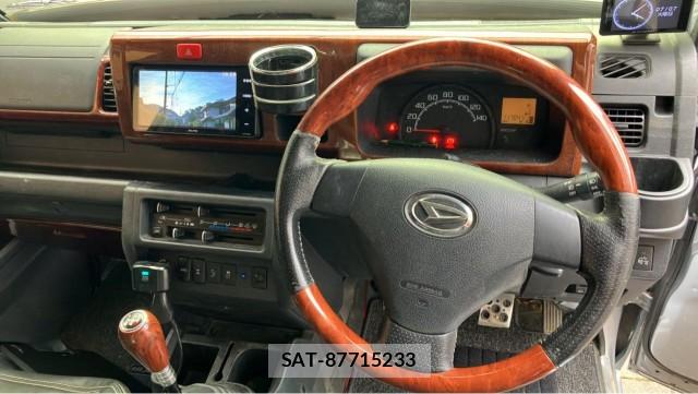 Daihatsu HIJET TRUCK 2018-08 8281697-15