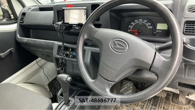 Daihatsu HIJET TRUCK 2014-08 8282362-2