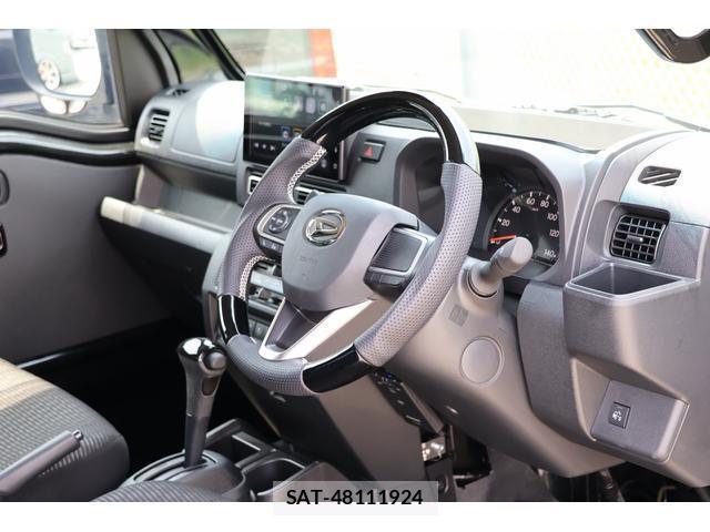 Daihatsu HIJET TRUCK 2025-11 8283360-2