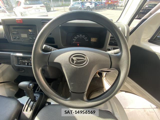 Daihatsu HIJET TRUCK 2016-10 8284338-3