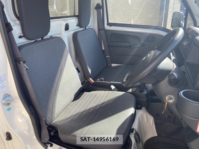 Daihatsu HIJET TRUCK 2016-10 8284338-6