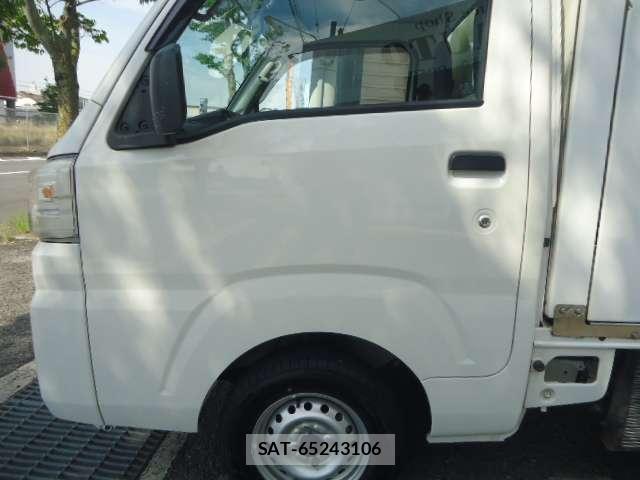 Daihatsu HIJET TRUCK 2017-02 8285492-12