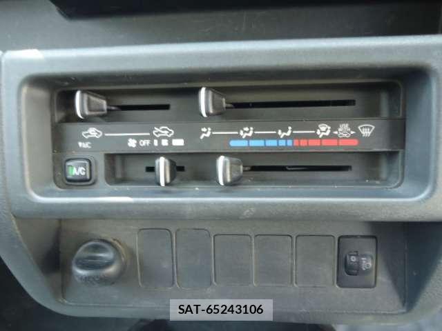 Daihatsu HIJET TRUCK 2017-02 8285492-18