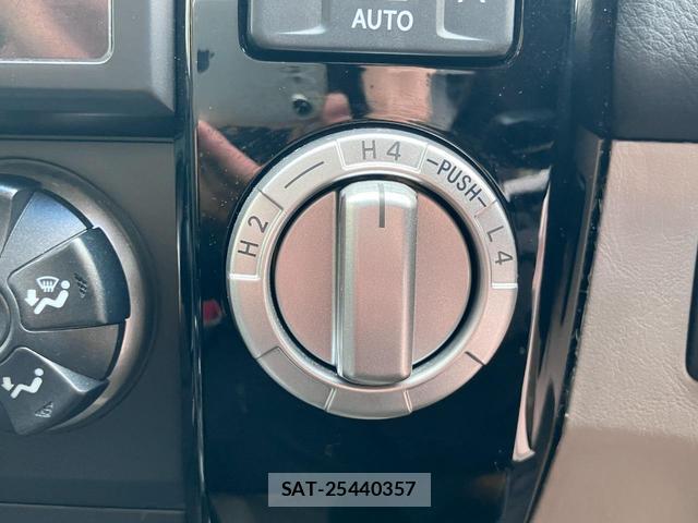 Toyota HILUX SURF 2006-03 8283409-15
