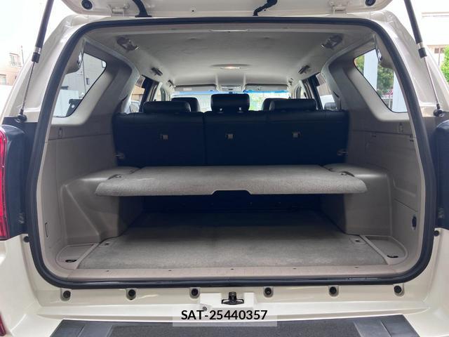 Toyota HILUX SURF 2006-03 8283409-19