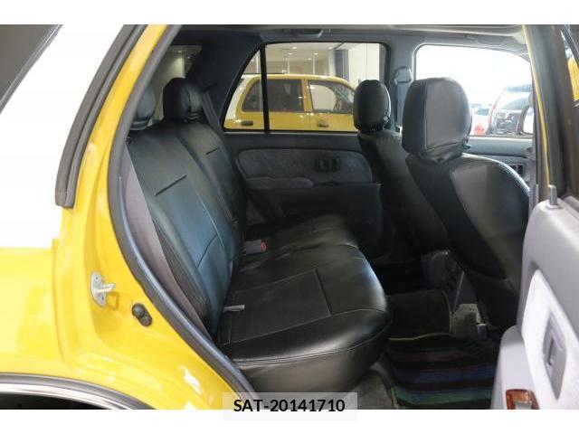 Toyota HILUX SURF 1996-12 8284590-6