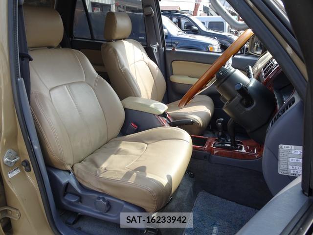 Toyota HILUX SURF 1996-06 8285826-12