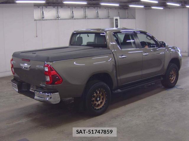 Toyota HILUX 2023-10 8277466-4